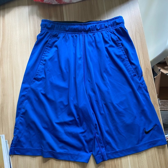 Nike Athletic Shorts Dri Fit Mens Small Blue Pockets  Drawstring Basketball Gym - Picture 2 of 6